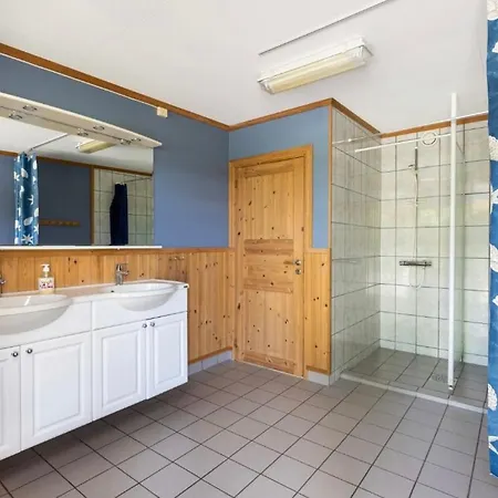 Skogcamping * Bjornstad